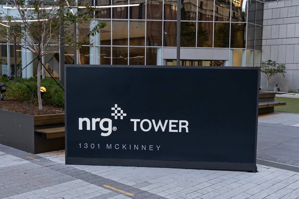 NRG Buys Ravenswood Plant in Queens