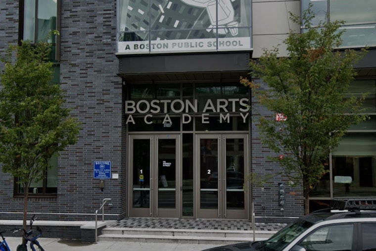 Trisha Brown Dance Company Dazzles Boston with Seminal Works at Vivo Performing Arts