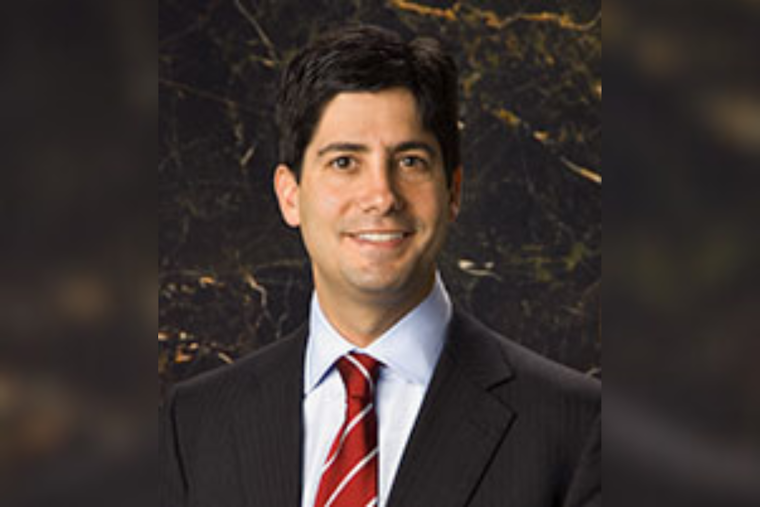 Trump Nominates Kevin Warsh to Chair Federal Reserve, Widely Endorsed for Economic Expertise