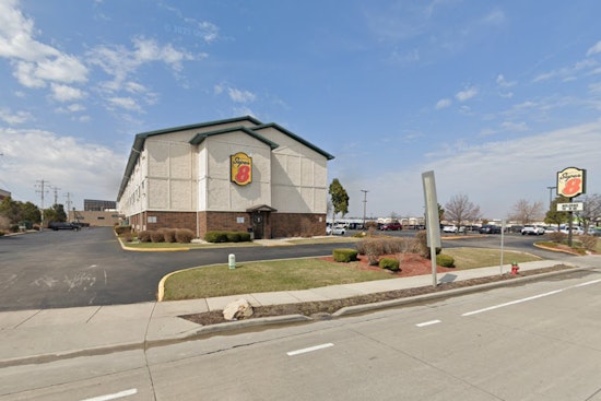 Two Arrested After Stabbing Near Milwaukee’s Mitchell Airport