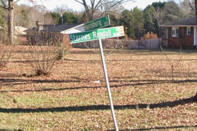 Two Pedestrians Killed in Separate Incidents on East Charlotte Roads