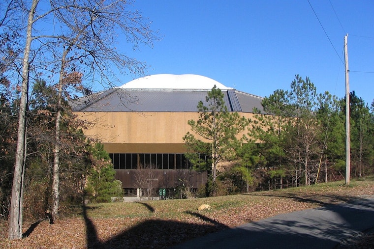 UNC Fans Breathe Easy as Smith Stays on Arena and Williams Remains on the Court