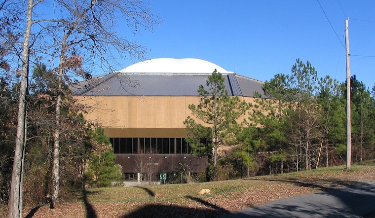 UNC Fans Breathe Easy as Smith Stays on Arena and Williams Remains on the Court