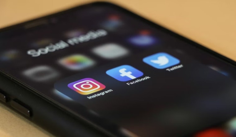 University of Cincinnati Study Links High Social Media Use to Loneliness in College Students