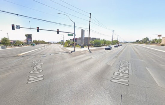 Vegas Bank Heist Hoax, Cops Say Road Flares Passed Off As Bombs
