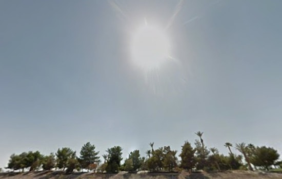 Vegas Winter Cranks Up The Heat As Temps Climb Into 80s