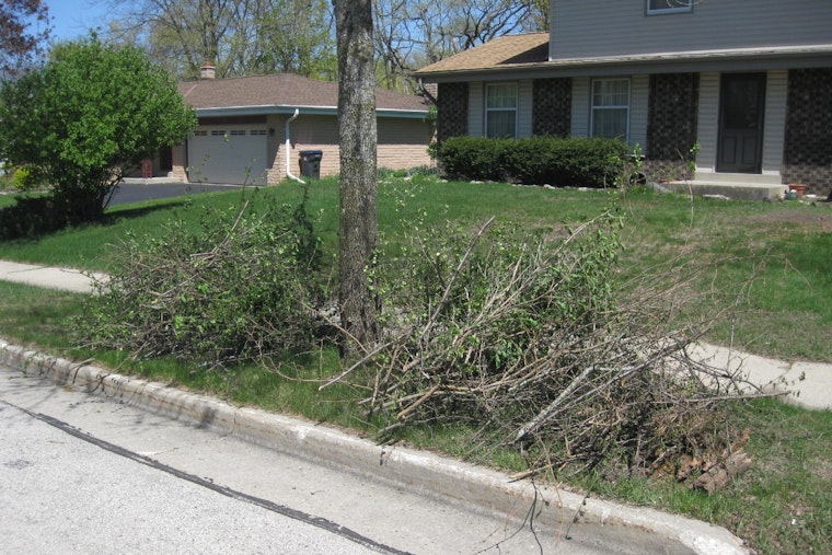 Waukesha Announces Spring Yard Waste Pickup Schedule from April 6 to 11