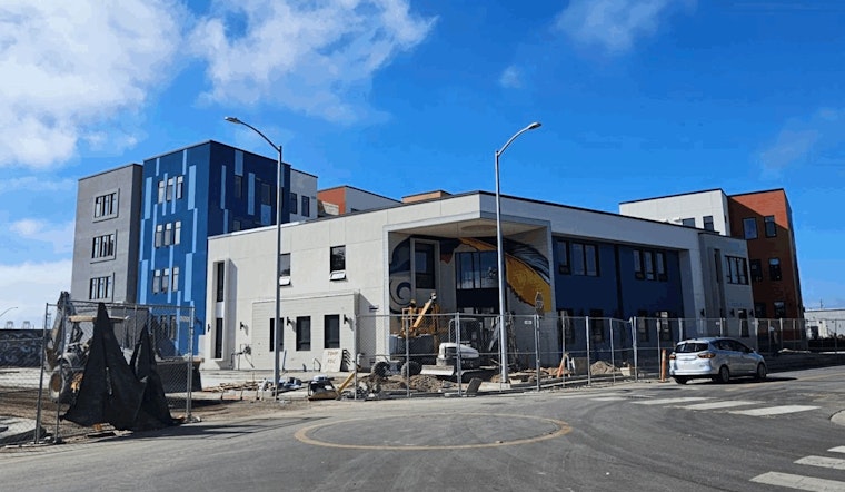 West Oakland's Phoenix Opened With Cheers, Still Sits Empty