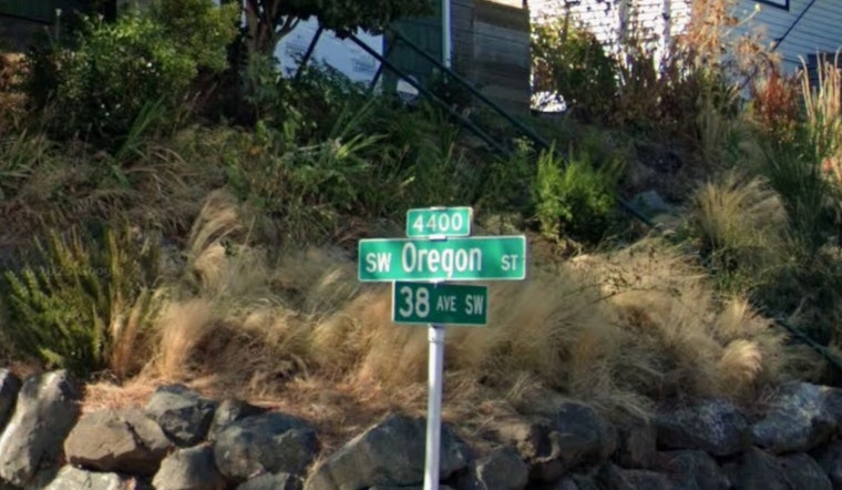 West Seattle Commute Snarled As Crash Traps Occupant, Shuts 38th Ave SW