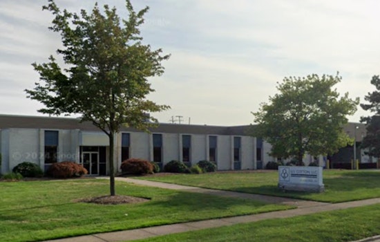 West Side Cotton Giant Hits the Market, Cleveland Investors Swarm