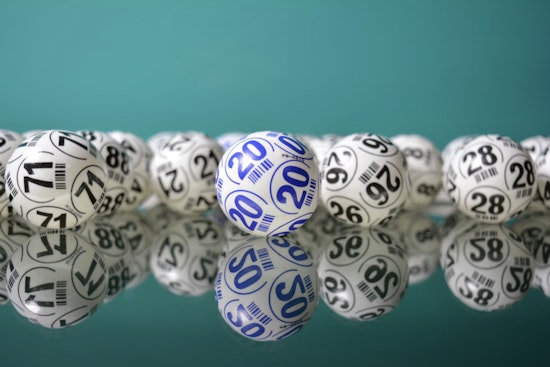 Weymouth Dad Snags ‘Lucky for Life’ Win, Grabs $390K Cash Payout