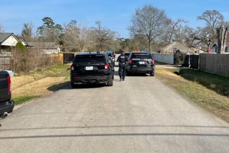 White Pickup Rolls Up, Teen Shot Outside Northeast Houston Home