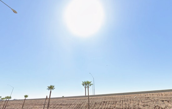 Winter Takes a Back Seat as Phoenix Turns Up the Heat With Near-Record Temps