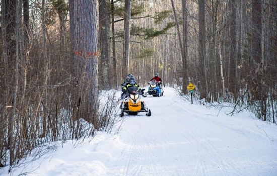 Wisconsin DNR Invites Snowmobile Enthusiasts to Share the Thrill During 'Take a Friend Snowmobiling Week'