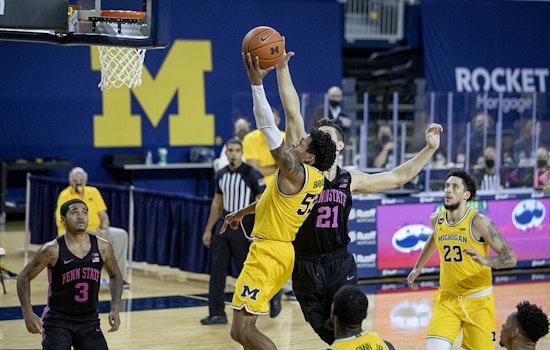 Wolverines Turn Crisler Into Rowdy Pool(e) Party With Big Ten Crown On The Line