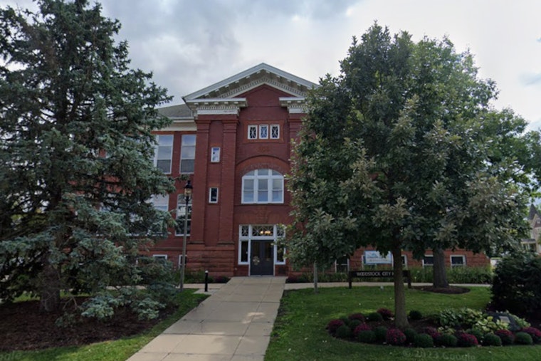 Woodstock Square Showdown as Flock Cameras Win by a Single Vote