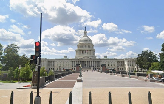 Wounded Chinook Hero From Maduro Raid Steals The Show On Capitol Hill