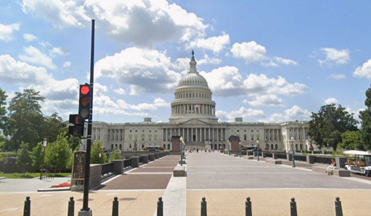 Wounded Chinook Hero From Maduro Raid Steals The Show On Capitol Hill