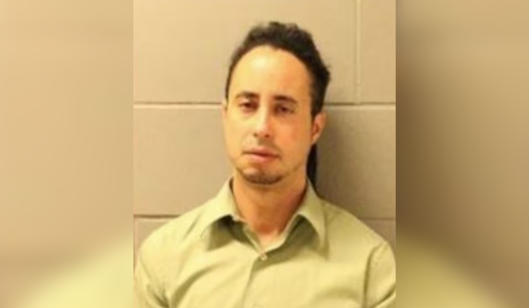 Cleveland Fugitive 'Bobby Champagne' Caught After Decade on the Run in Puerto Rico