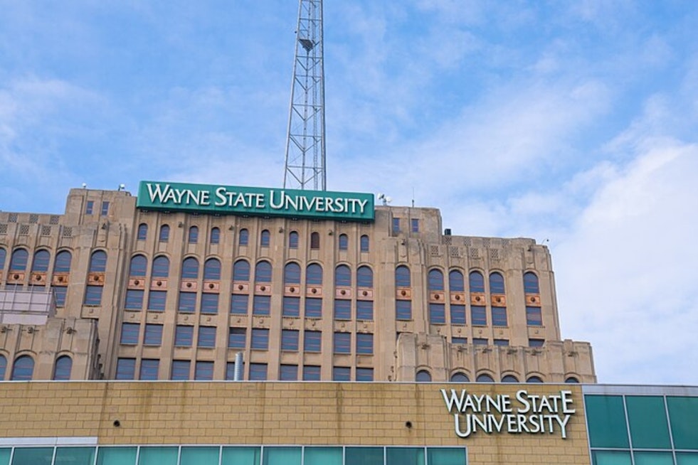 100,000-Signature Dog Lab Showdown Hits Wayne State President's Office