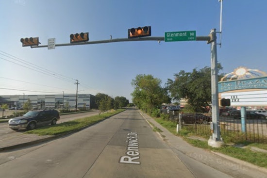 17-Year-Old Shot While Walking in Southwest Houston