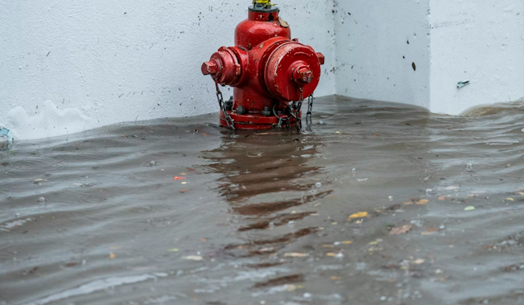 Flash Floods Slam Lahaina as Sudden Maui Deluge Triggers Urgent Warning