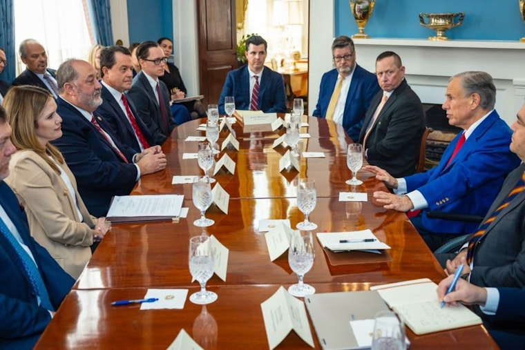 Abbott Unleashes Jobs Council To Tackle Texas Trades Crisis