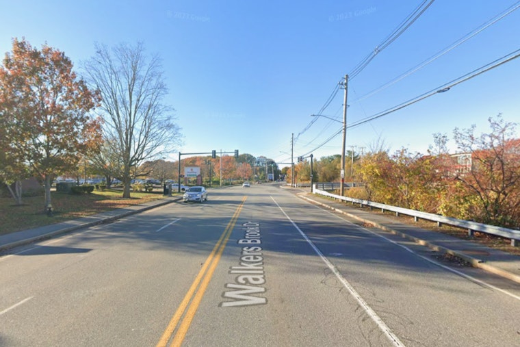 Active Police Scene Chokes Off Walkers Brook Drive in Reading