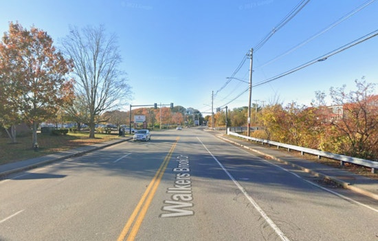 Active Police Scene Chokes Off Walkers Brook Drive in Reading