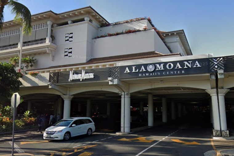 Ala Moana Neiman Marcus Pulls Plug, 161 Honolulu Jobs Axed