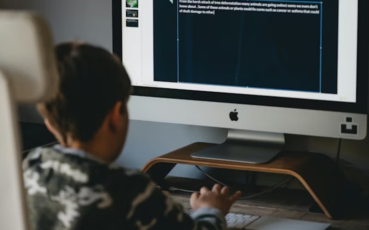Alpha School Plans AI-Powered K–8 Campus, $55K Tuition in Chicago