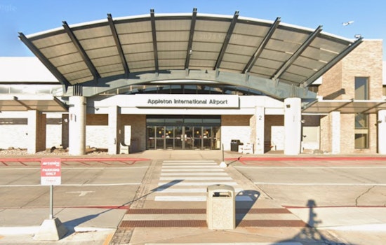 Appleton Airport Takes Off As Big Wisconsin Hubs Stall
