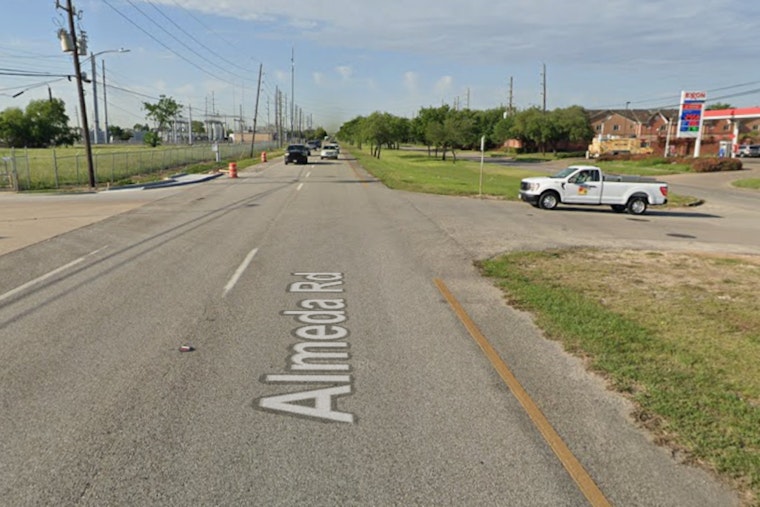 Astrodome-Area Horror, One Dead In Almeda Motorcycle-Van Crash