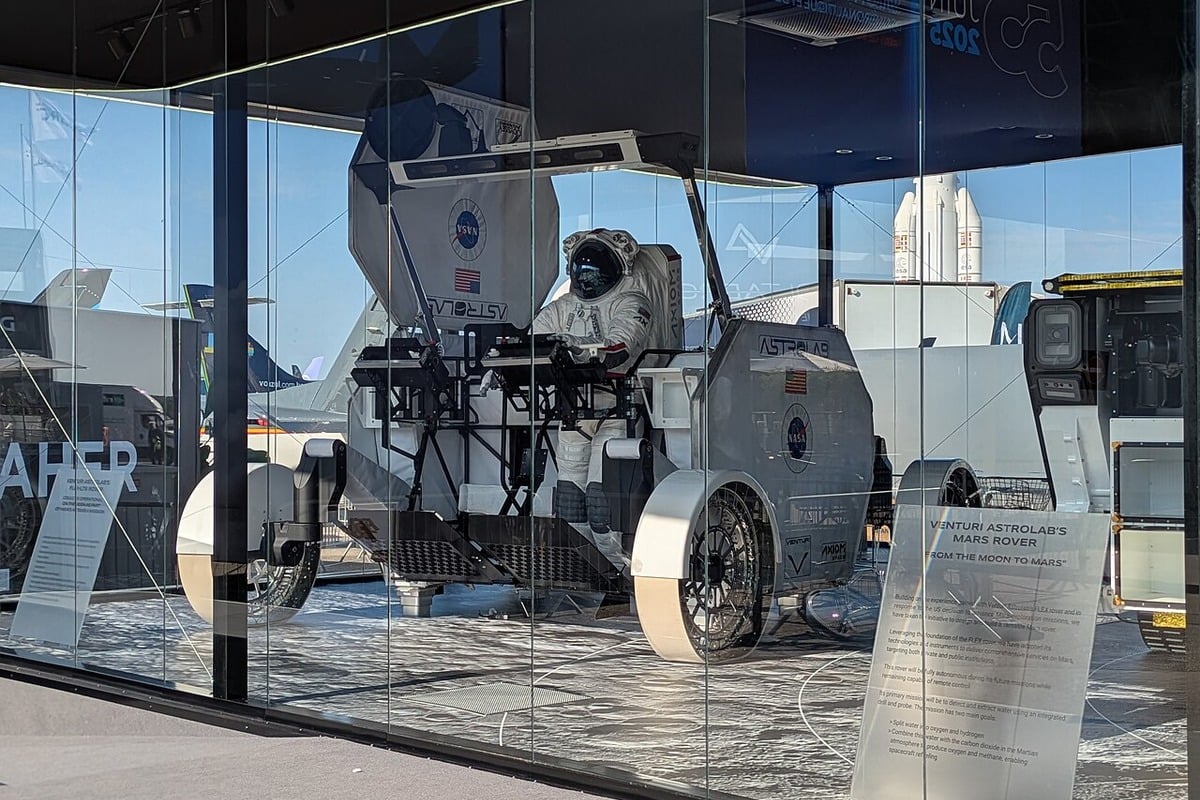 Astroport's Excavator Demo Positions San Antonio For Moon Work