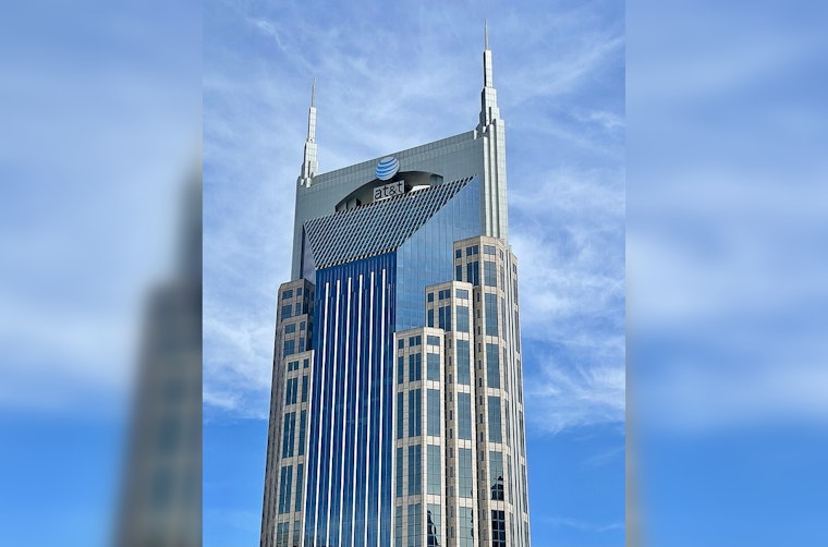 AT&T Logo Vanishes From Nashville’s Batman Building, Leaving Skyline Stunned