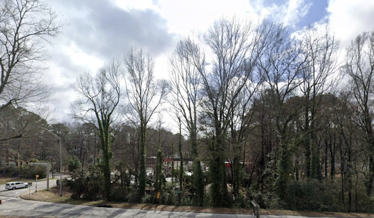 Atlanta Wakes in Soupy Fog, Then Bakes in Springlike Heat