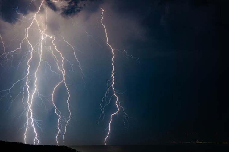 Atlanta Weather Warm Week Ahead, Storms Late Wednesday