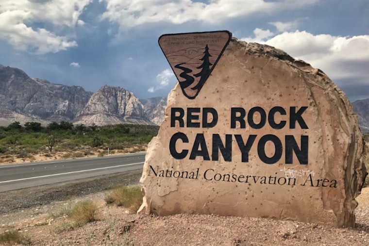 Back-to-Back Chopper Rescues Yank Stranded Climbers Off Red Rock Walls