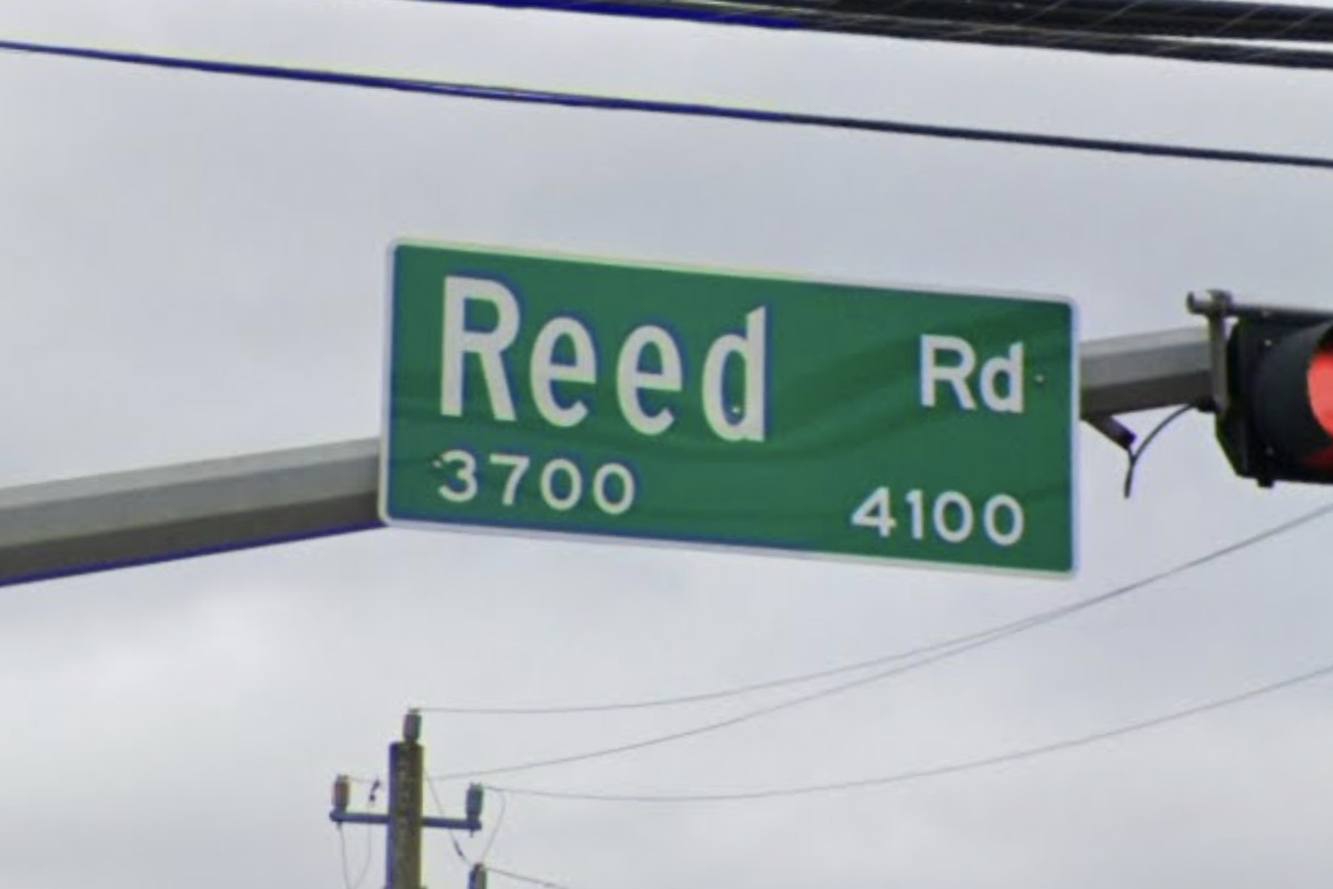 Two Shot On Reed Road In Southeast Houston