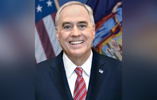 Balloon Penis, Smut Cartoons Haunt DiNapoli’s Maiden Lane Office