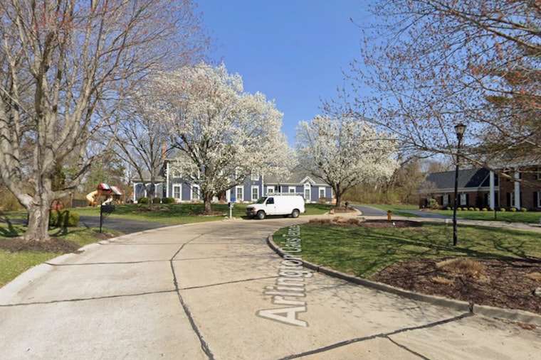 Barricaded Standoff Jolts Quiet Arlington Oaks Terrace Block