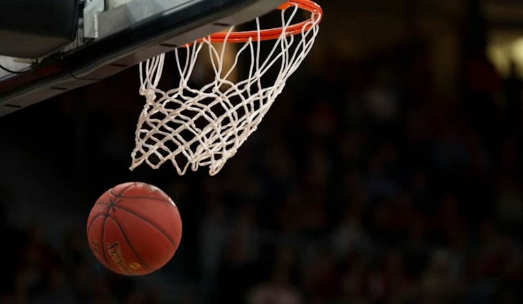 Battle's Buzzer-Beater Sends Minnesota To Sweet 16 Over Ole Miss