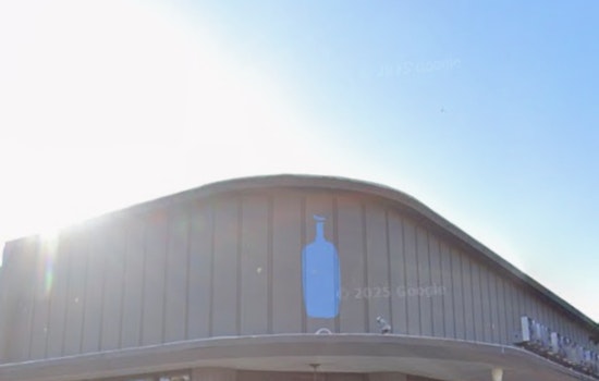 Bay Area Coffee Darling Blue Bottle Sold On The Cheap To Luckin Backer