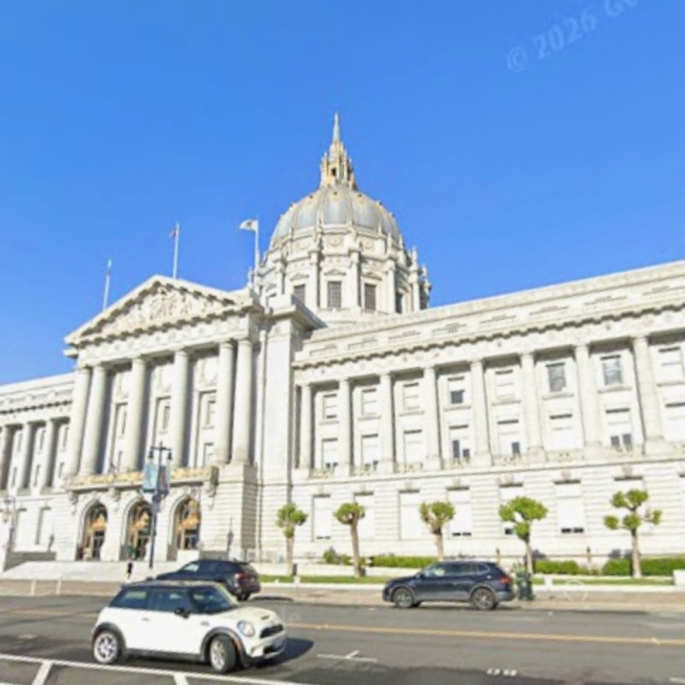 Bayview Gumbo King Takes The Keys To City Hall Café Mélange