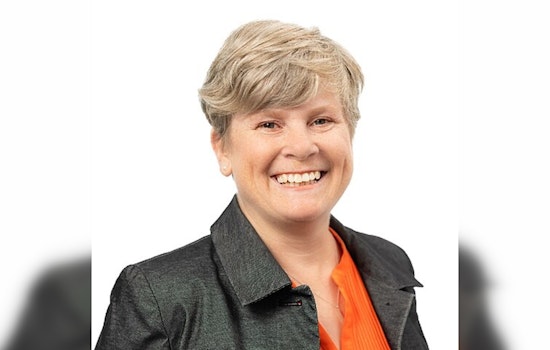 B.C. Health Hiring Spree Puts Bull's-Eye on Oregon