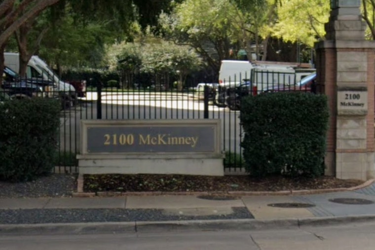 Bellevue Main Street Office on the Chopping Block for 350 New Apartments
