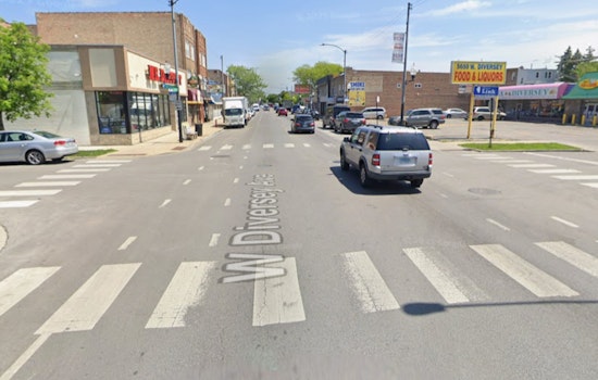 Belmont Cragin Woman Shot During Sidewalk Robbery Near Diversey