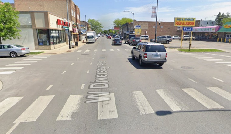 Belmont Cragin Woman Shot During Sidewalk Robbery Near Diversey