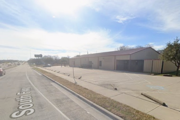 Beloved Chadra Mezza Stages South Fort Worth Comeback Near JPS Hospital