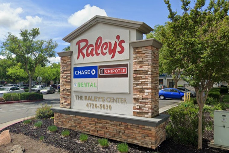 Beloved Elk Grove Kabob Joint Stages Saucy Comeback In Raley’s Center